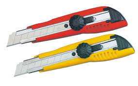 Cutter - 18 mm - Deli