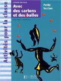 Avec des cartons et des balles en petite section