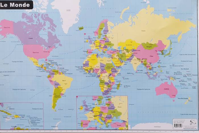 خريطة العالم كبيرة سلوفان 100/70عربية