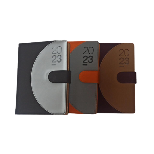 Agenda Journalier de Bureau Papier Ivoire 352 Pages 16.5*23.5 CM 2024