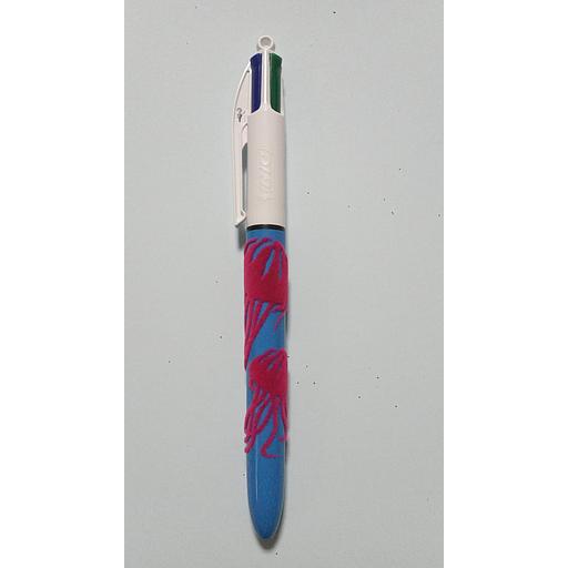 Stylo à bille 4 couleurs - 1 mm - corps texturé velours motif feuilles