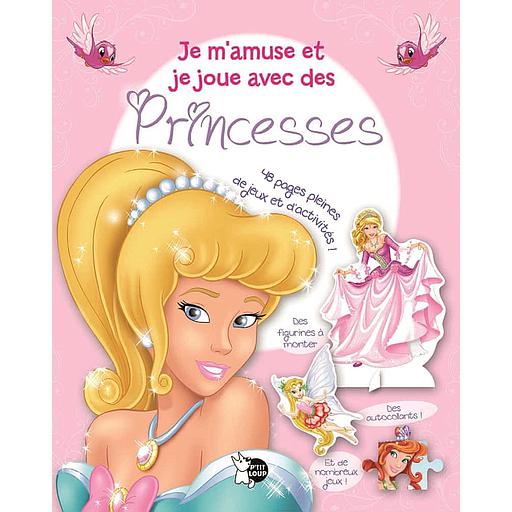 Je m'amuse et je joue avec des princesses