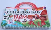 COLOURING BAG A DAY ON THE FARM